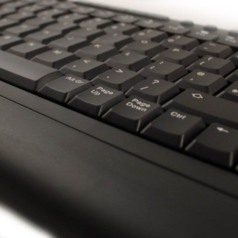 Accuratus KYBAC2200-USBBK 2200 USB Compact Size Multimedia Keyboard